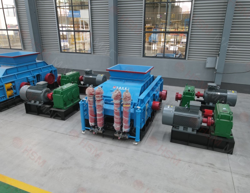 鈦鐵礦對(duì)輥制砂機(jī)